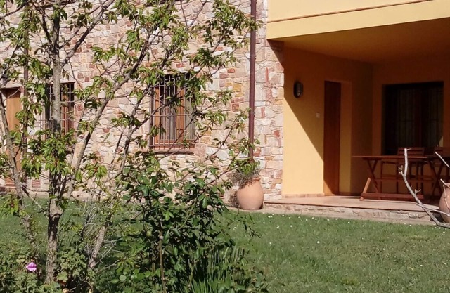 Stone house in a large garden-forest with private pool near Begur
