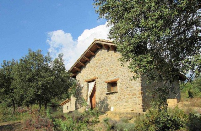 Stone house, overlooking the Congost de Mont-Rebei