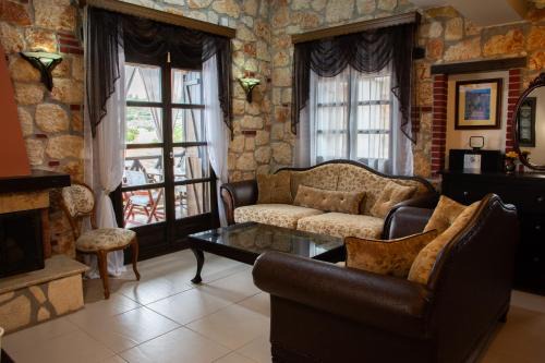 Stone & Lux Villa