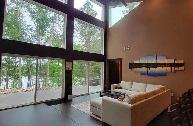 Stone Ridge Retreat Cabin