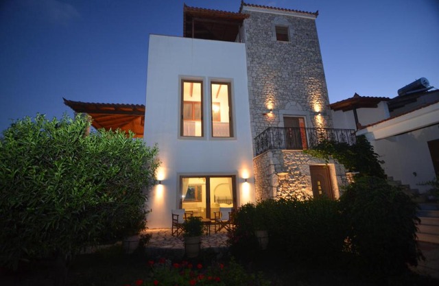 Stone Tower Retreat, Oasis of Peace