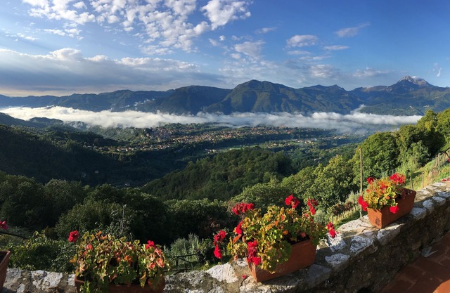 Stone Villa on Front Edge of 2000 Year Old Tuscan Hilltop Village