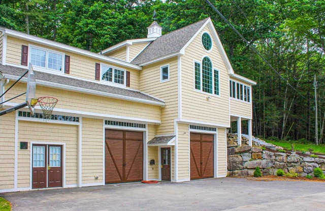 Stoneybrook Retreat Haven - The Carriage House