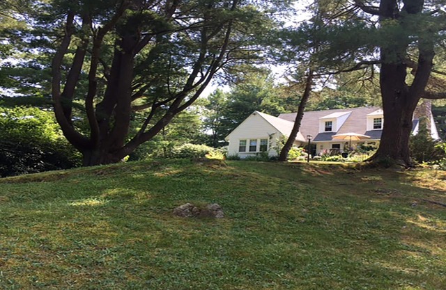 Storybook Cottage: Family friendly, Ogunquit /Perkins Cove home, sleeps 12