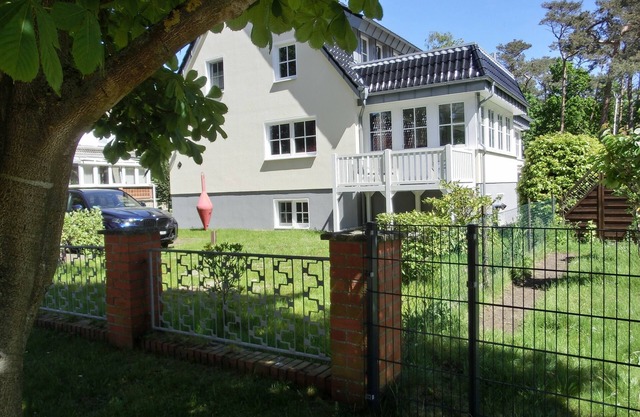 Strandnahe, Ruhige und Moderne Ferienwohnung für 2 Personen