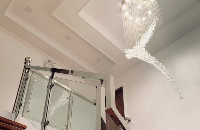 Strata Homestay -Luxurious 2- Storey Townhouse