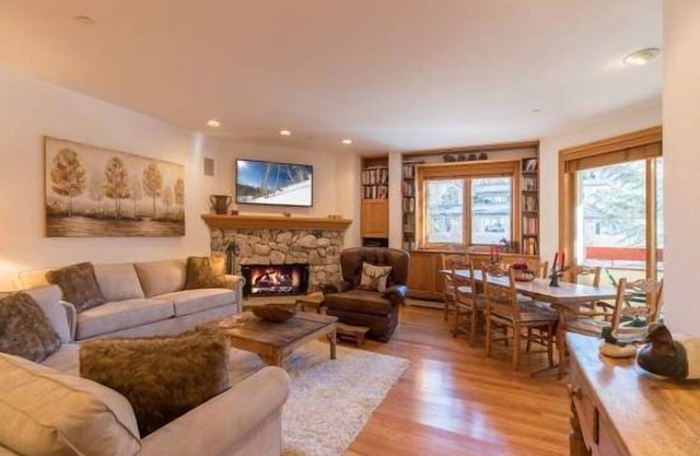 Strawberry Park-Beaver Creek - Superior Condominium Ski-in/Ski-Out