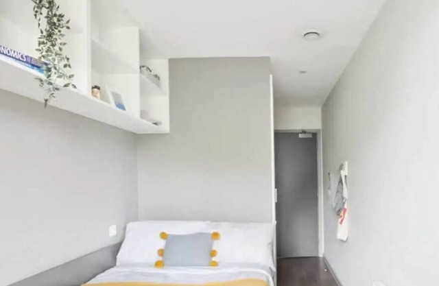 Student Only - Affordable room close to City Center
