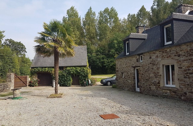 Studios equipped in the village of "Silence that grows"