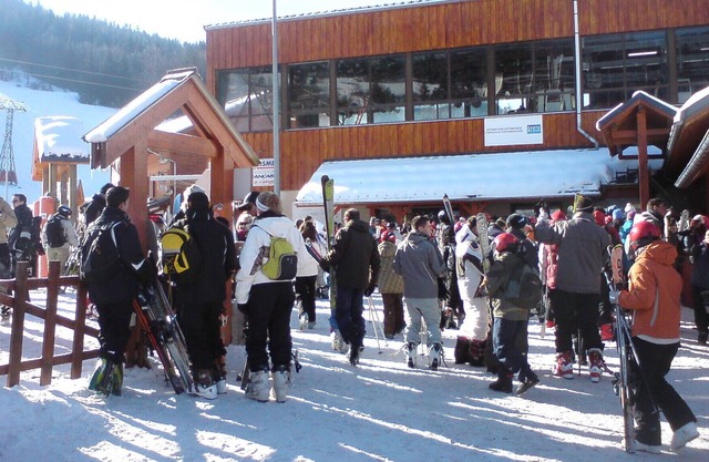 Studio 20m² (sleeps 4) Close to slopes + hiking / biking Small pet: 30€