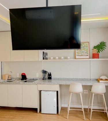 Studio 230m from the Brooklyn subway