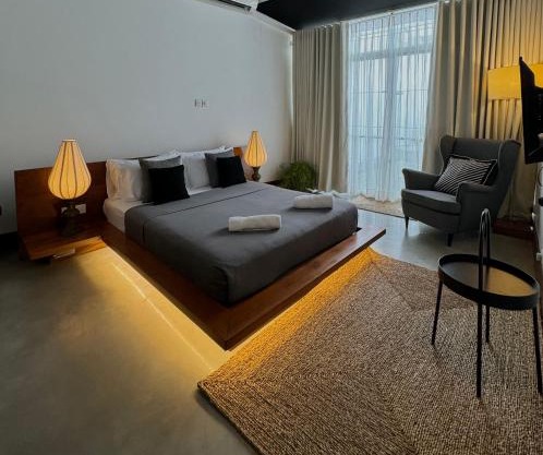 Studio 33
