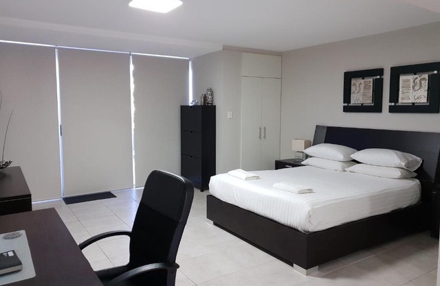 Studio 4 - ground floor Fremantle apartment