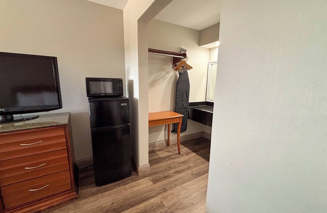Studio 6 Suites – Mesquite, TX – Gross Rd.