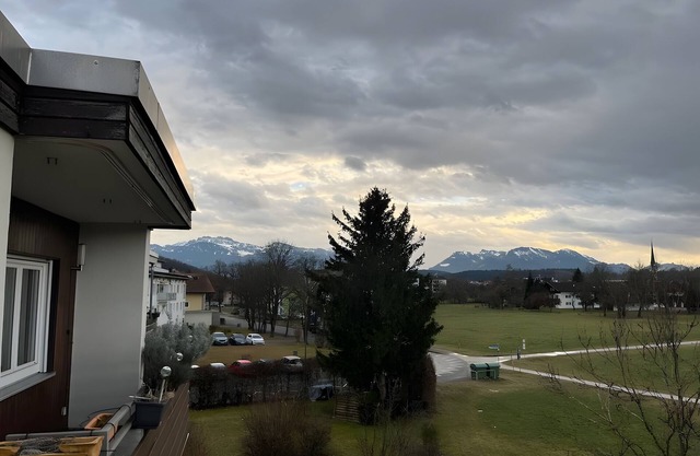 Studio 'Am Chiemsee Mit Bergblick' with Mountain View, Balcony and Wi-Fi
