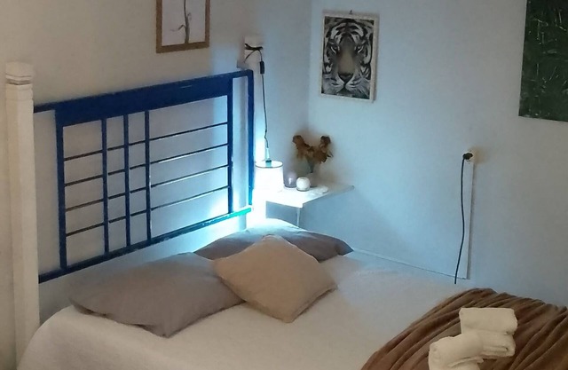 Studio Apartment in Canela. Small pets allowed. 5 minutes from the center.
