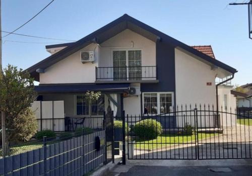 Studio apartma ZARA