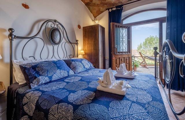 Studio Apartment 'Il Bosco' with Shared Terrace, Shared Garden and Wi-Fi