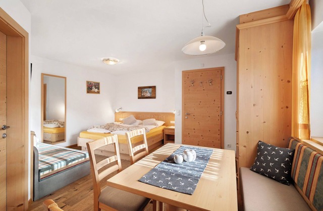 Studio Apartment 'Apartment Ramei' with Mountain View, Shared Garden and Wi-Fi