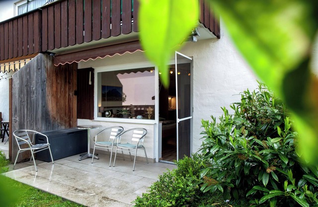 Studio Apartment 'Biendl' with Private Terrace and Wi-Fi