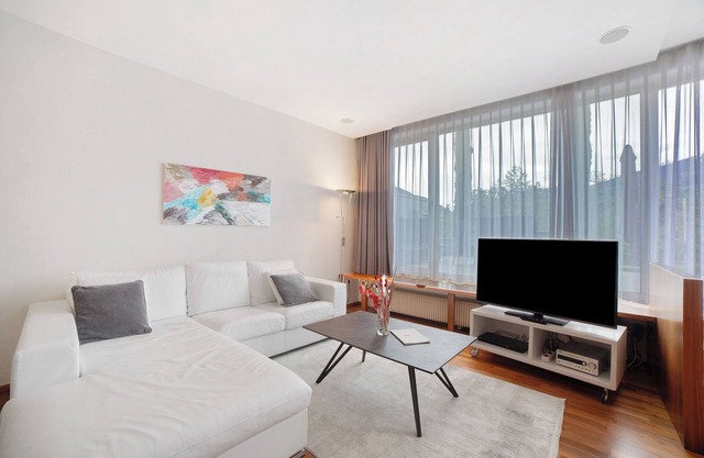 Studio Apartment 'Faselehof Loftapartment Carat' with Mountain View, Shared Pool and Wi-Fi
