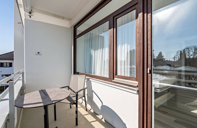 Studio Apartment 'Huber Living Basic 103' with Balcony and Wi-Fi