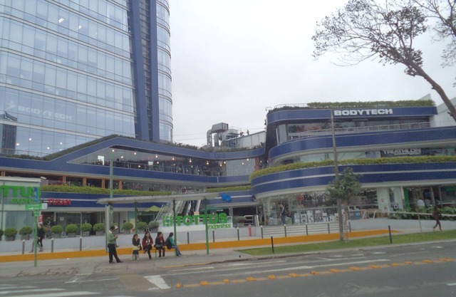 Studio Apartment in Miraflores 40 MT2