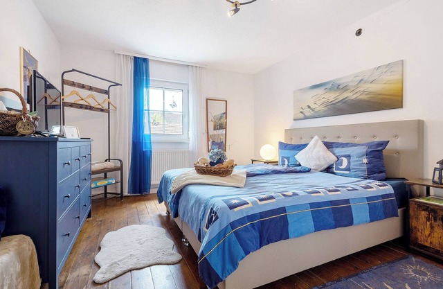 Studio Apartment 'Lindenhardt' with Shared Garden and Wi-Fi