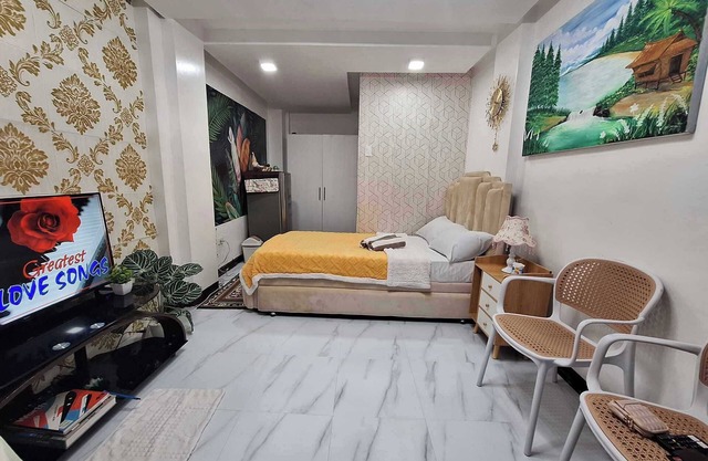 Studio Apartment Room Transient House, Palm Village Abreeza Mall, Free Parking