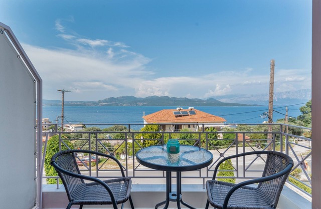 Studio Apartment 'Two Adults No 1' with Sea View, Wi-Fi and Air Conditioning