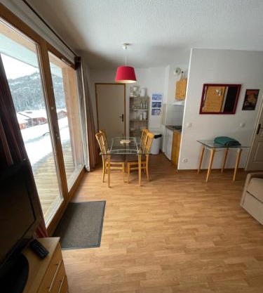 Studio avec coin montagne 4 personnes Orelle 3 Vallées - Spa & Piscine - Apt 006