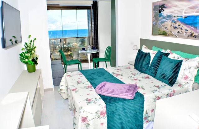Studio for 4 with sea view, Armação next to Convention Center 826