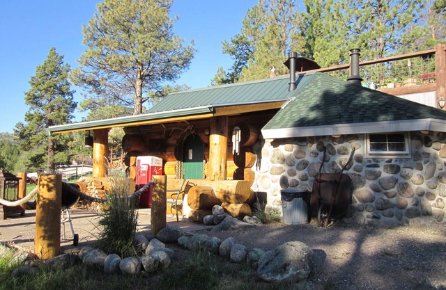 Studio Cabin with Big Canyon Ferry Lake Views