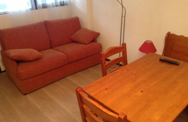 STUDIO cabin with underground parking Auron 50 meters from the first ski lift