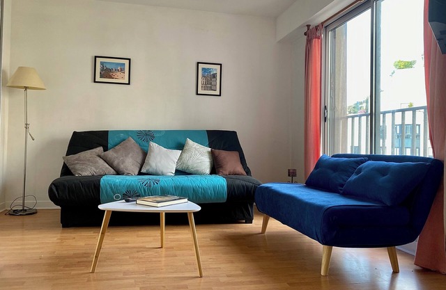 Studio close to Eiffel Tower and Roland Garros Stadium.