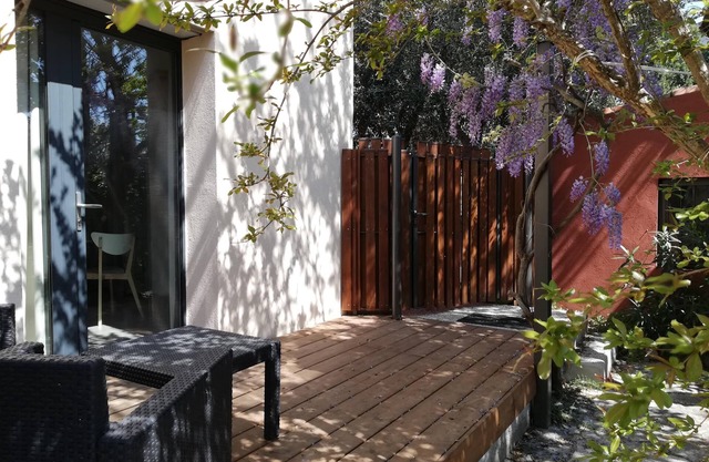 Studio Confortable Dans Villa, Terrasse, Clim