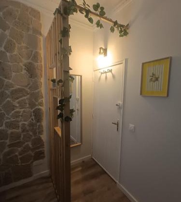 Studio Cosy rénové à 300m des plages