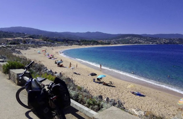 Studio et Terrasse Privative à 20m de la Plage