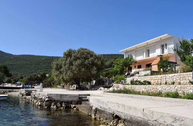 Studio flat near beach Kabli, Pelješac (AS-10225-b)