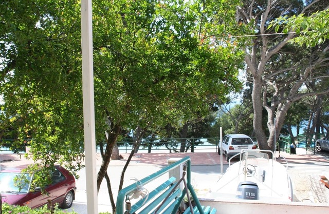 Studio flat near beach Promajna, Makarska (AS-2674-a)