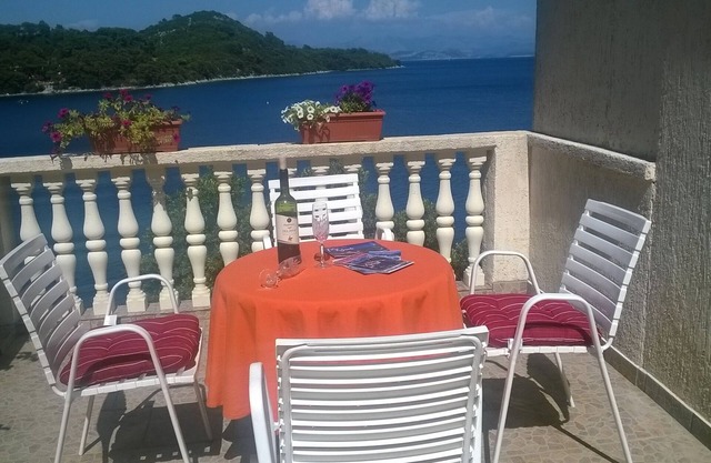 Studio flat near beach Sobra, Mljet (AS-15993-a)