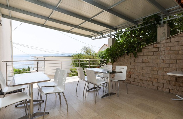 Studio flat with balcony and sea view Duće, Omiš (AS-2992-a)