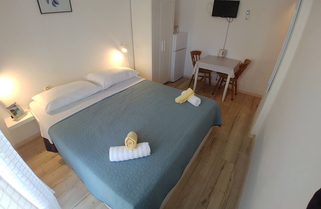 Studio flat with balcony and sea view Sali, Dugi otok (AS-443-d)