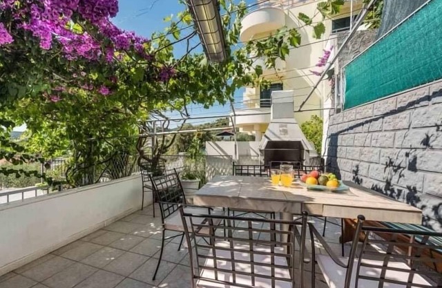 Studio flat with terrace and sea view Poljica, Trogir (AS-21041-a)