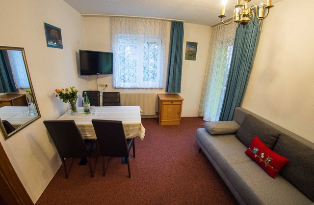 Studio for 2- 3 persons - Europa Pension Tirol