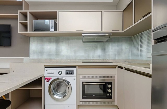 Studio for 4 people with washer and dryer at Lifespace