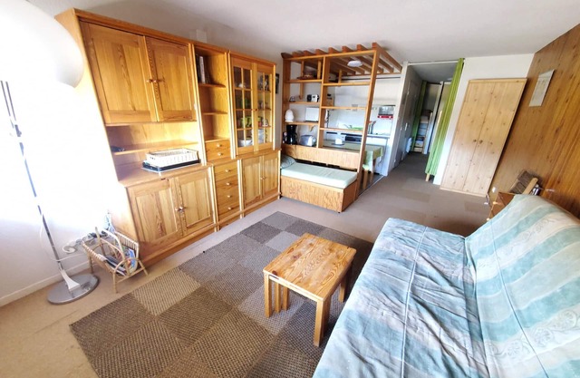 STUDIO CABINE au coeur de la station de ski (202D paill)