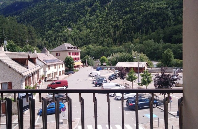 Studio Plein sud Avec Terrasse vue Centre Village