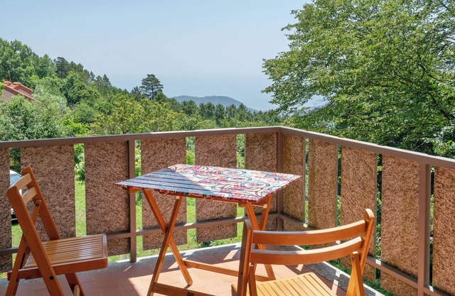 Studio 'Fuoco' with Sea View, Wi-Fi and Air Conditioning