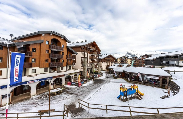Studio in Morillon near Ski Slopes & Lac Bleu